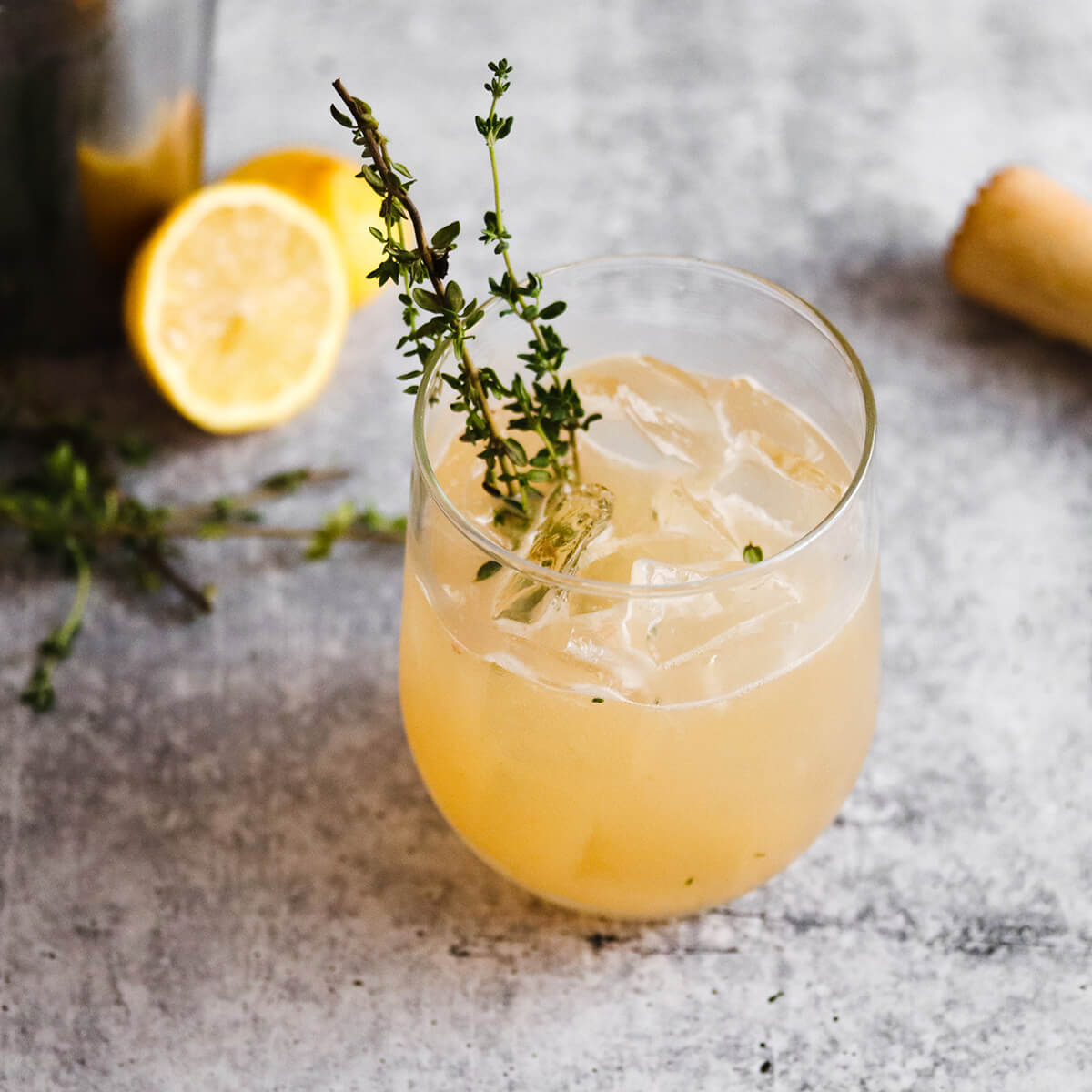 Grapefruit Thyme Bourbon Smash Cocktail Recipe