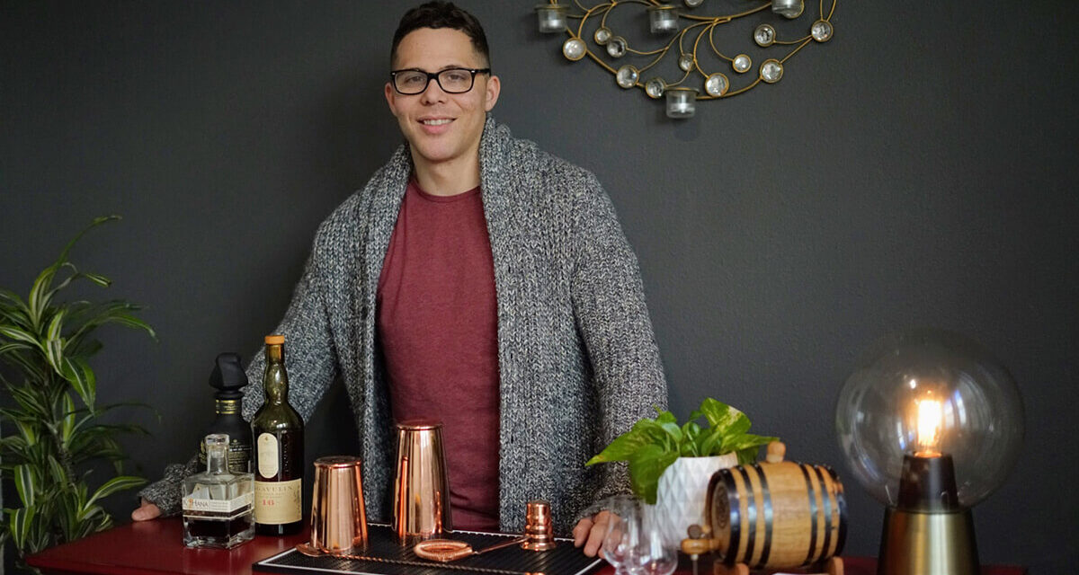 Meet the Mixologist: Zach Taylor FROM @cocktailhomecraft